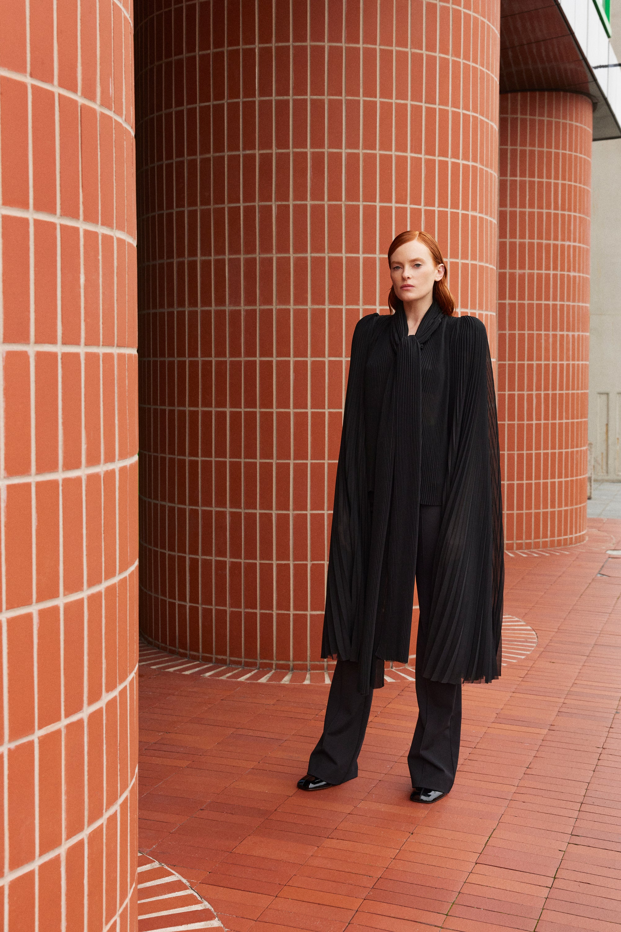 exaggerated sleeve pleated blouse